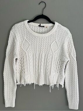 Cream Cable Knit Cropped Sweater Distressed Hem Cozy Chunky Top Long Sleeve